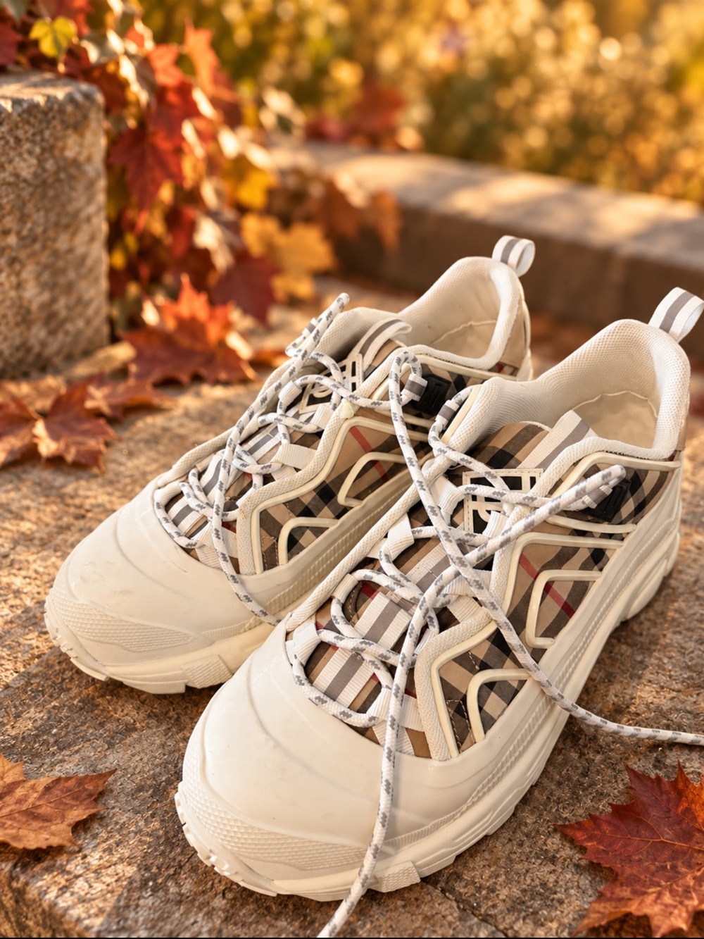 Burberry White and Beige Vintage Check Trail Sneakers